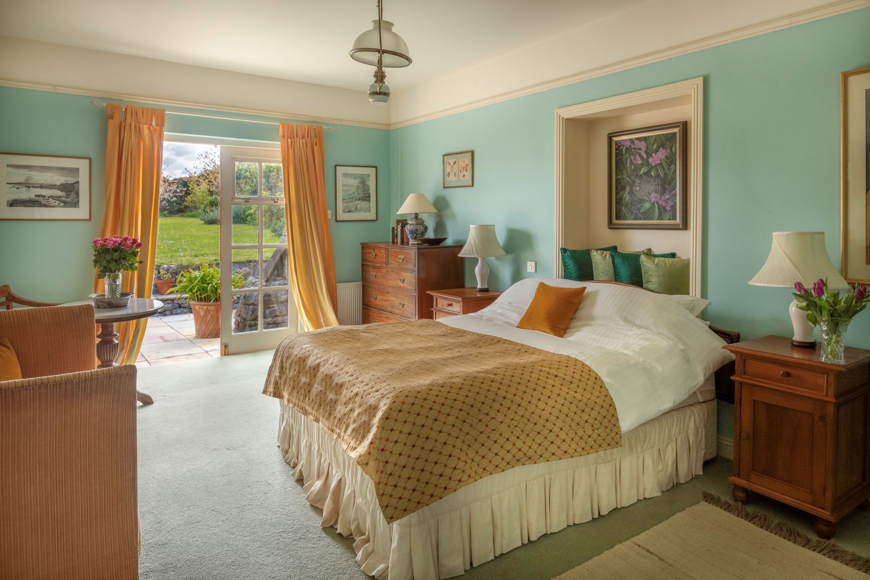 Mount Vernon Country House